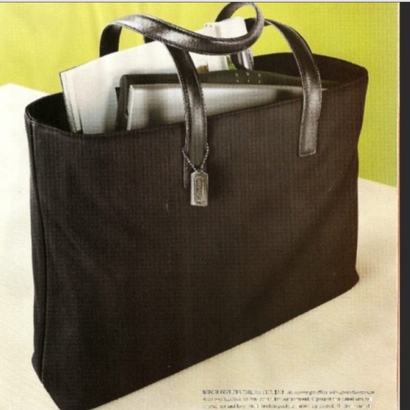 Coach Handbags - Coach Mercer Tote